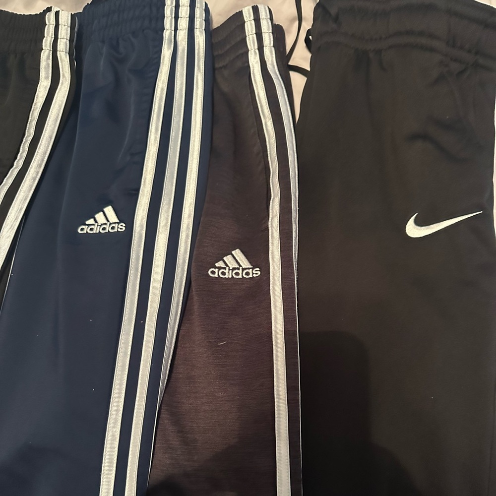 Boys Medium pants